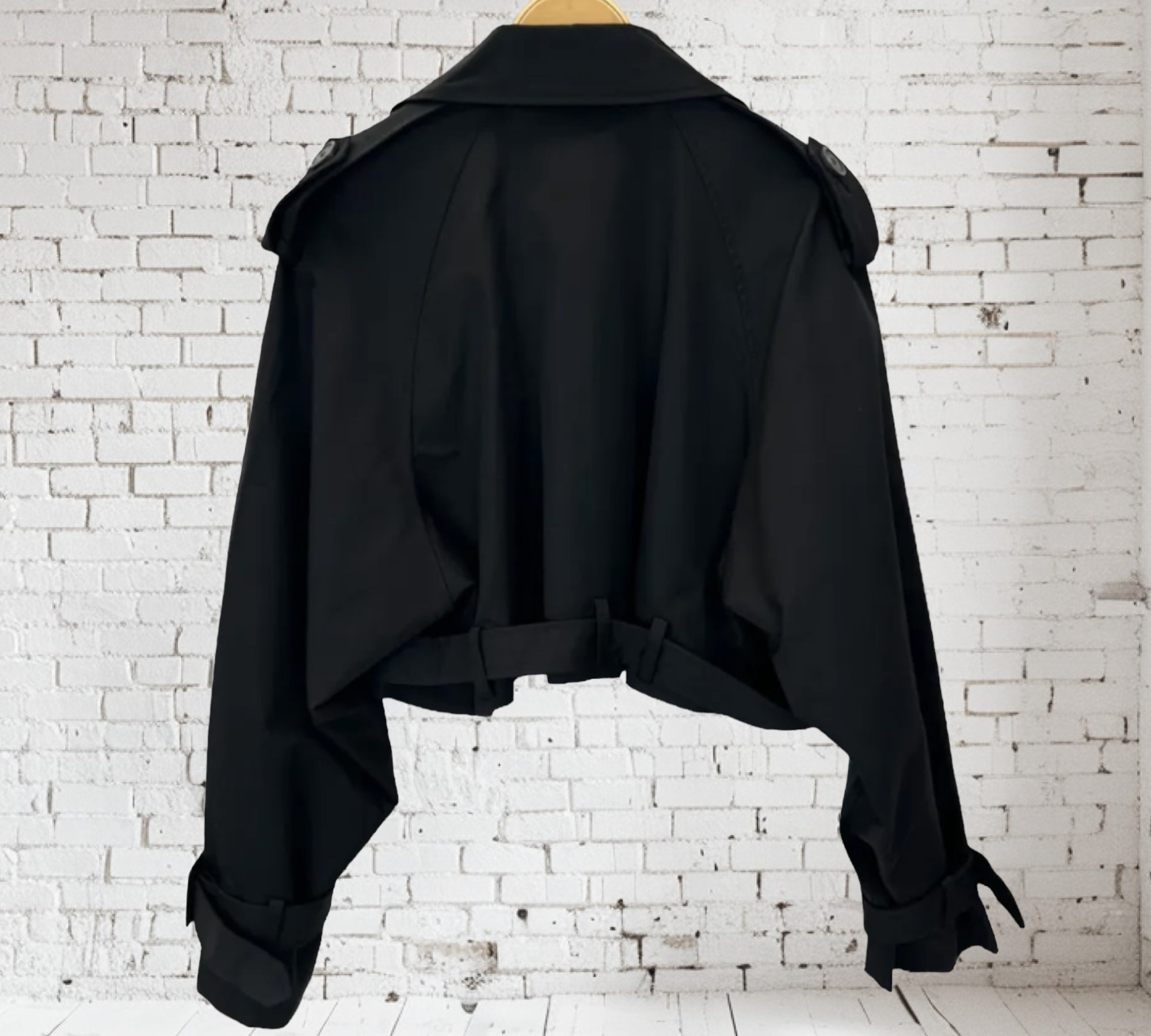 Mini Trench Coat: Modern Elegance