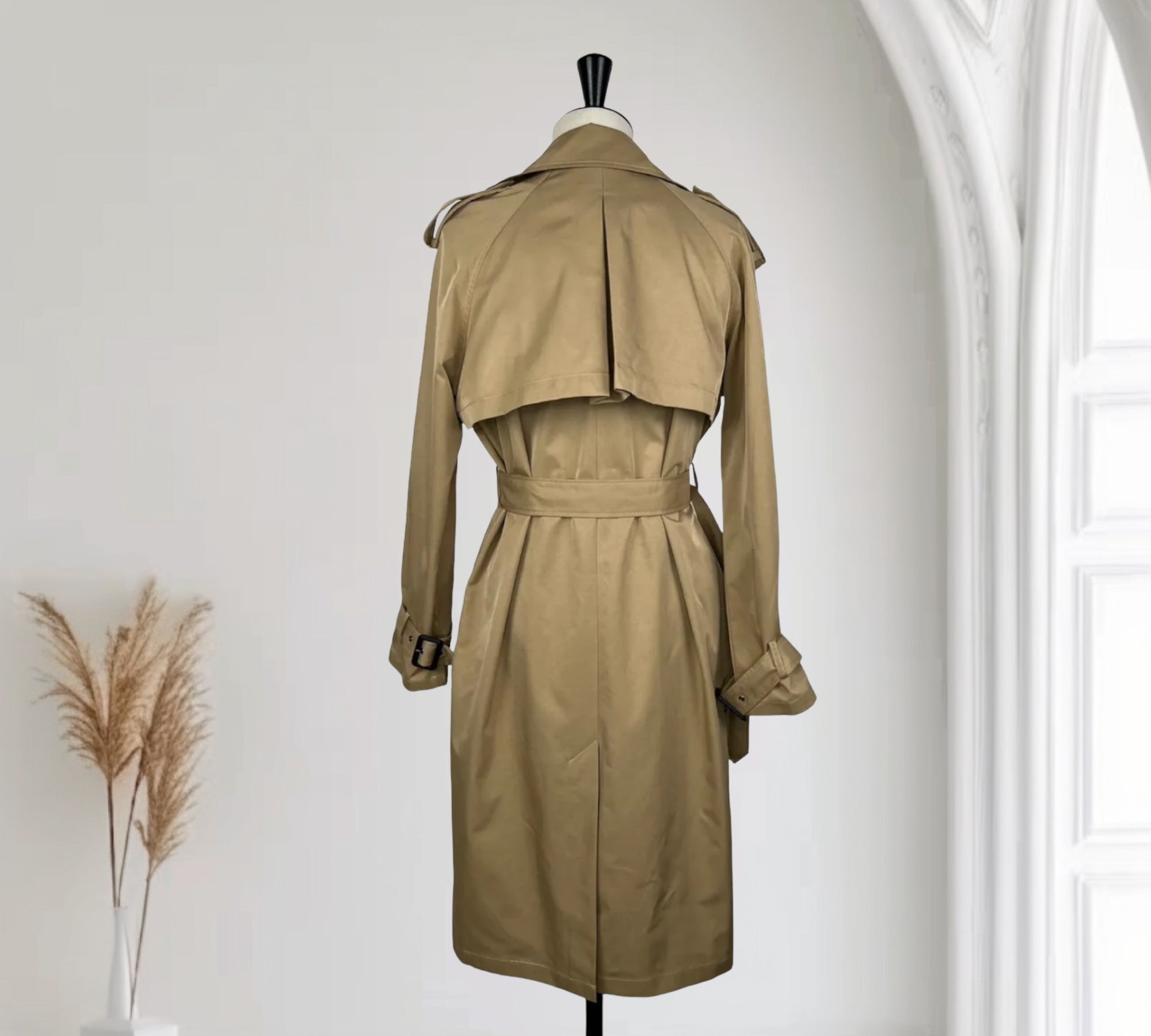 Trench-Coat Glamour et Moderne