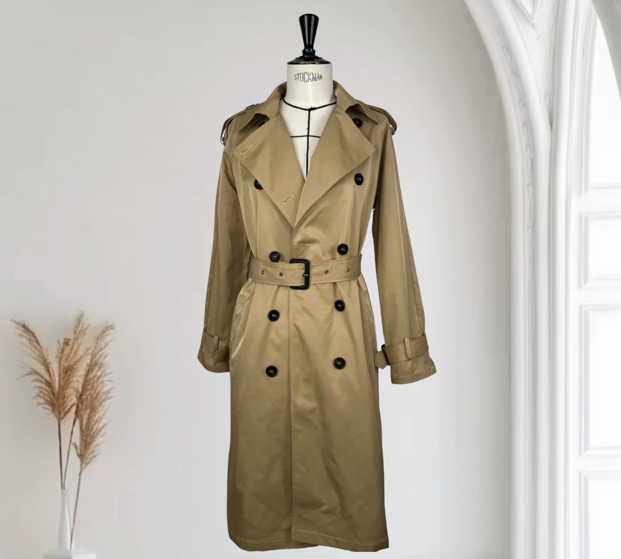 Trench-Coat Glamour et Moderne