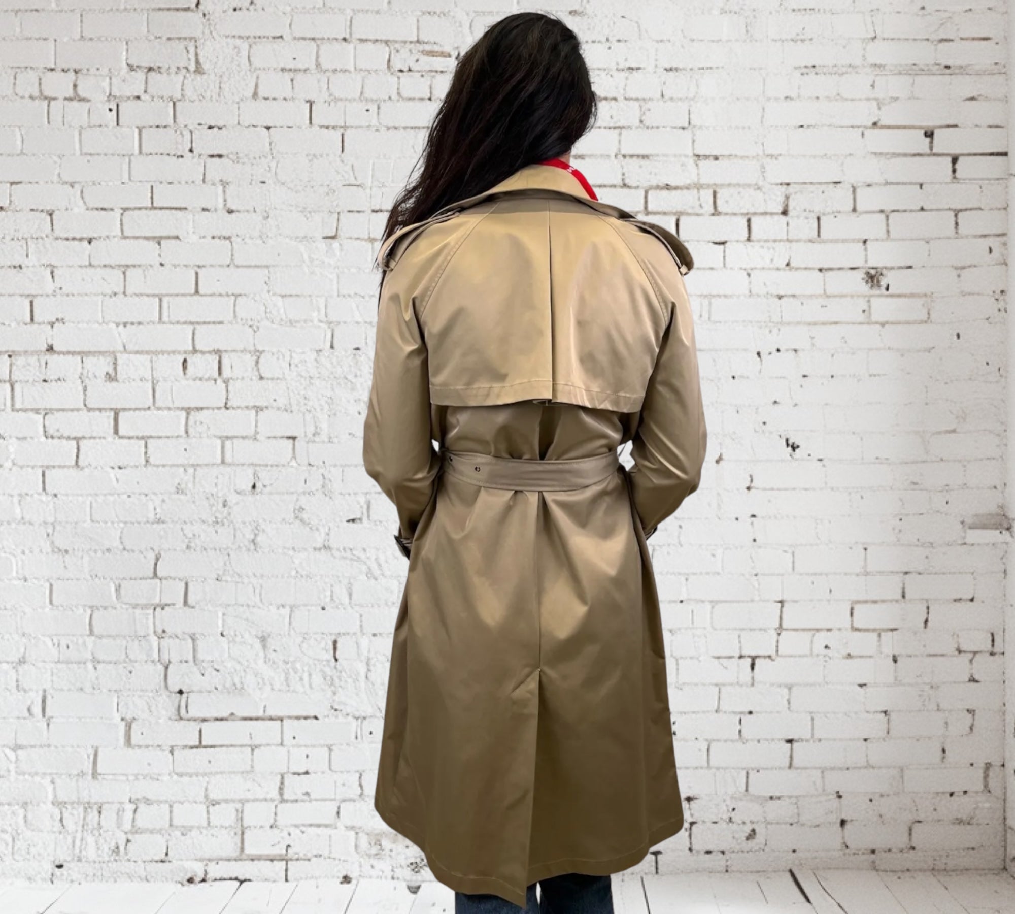 Trench-Coat Glamour et Moderne