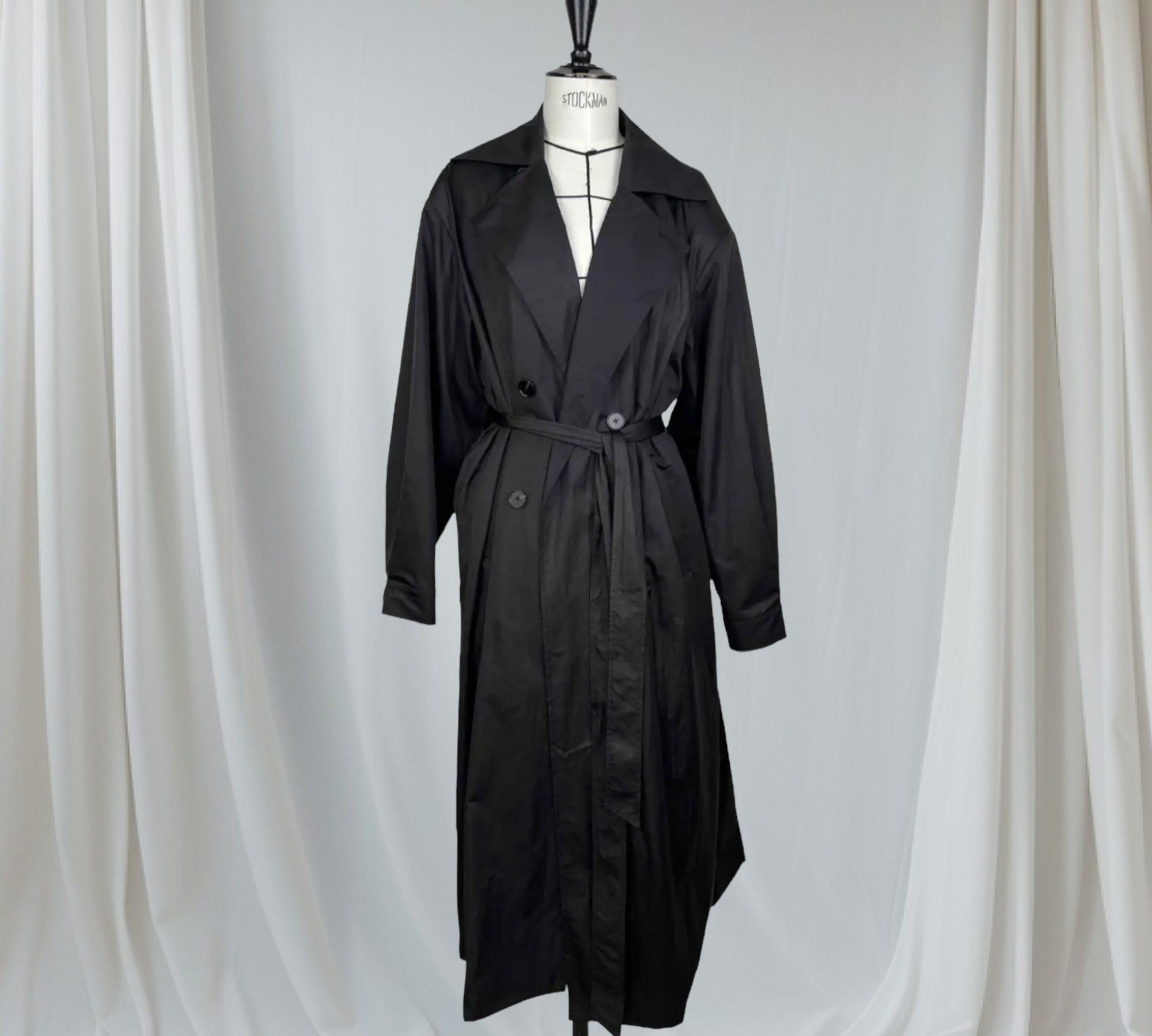 Trench Long Ultra Tendance : Le Must-Have de Votre Garde-Robe