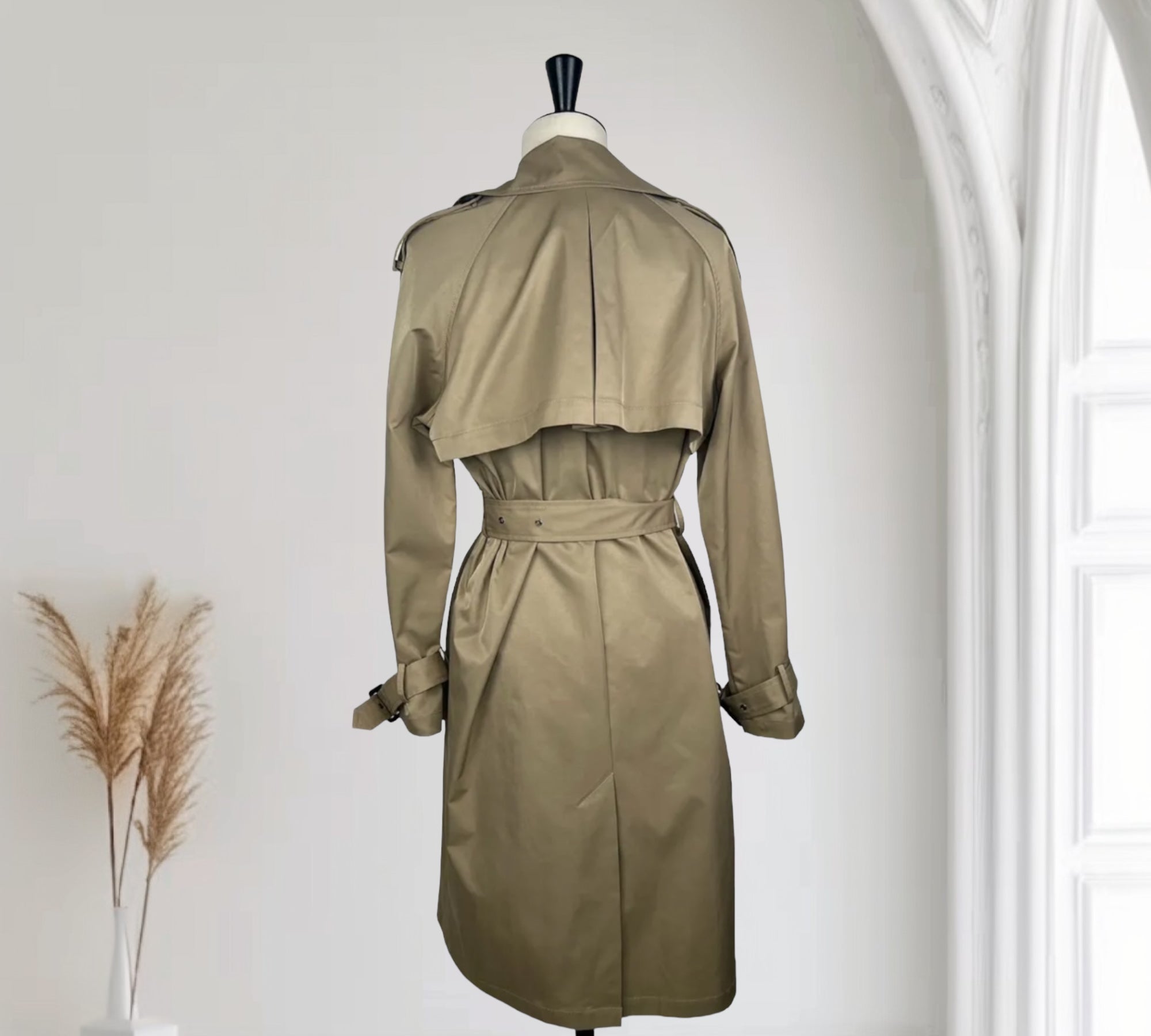 Trench-Coat Glamour et Moderne